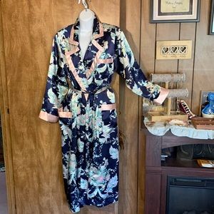 Gorgeous Floral Robe🔥